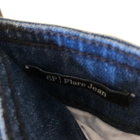 Talbots NWT Women's Petite Flare Jean Size 6P - Picture 4 of 11